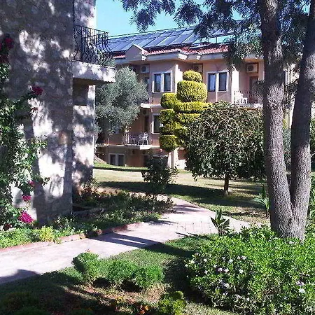 Ξενοδοχείο Zehra 2*