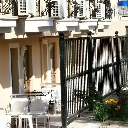 Ξενοδοχείο Zehra