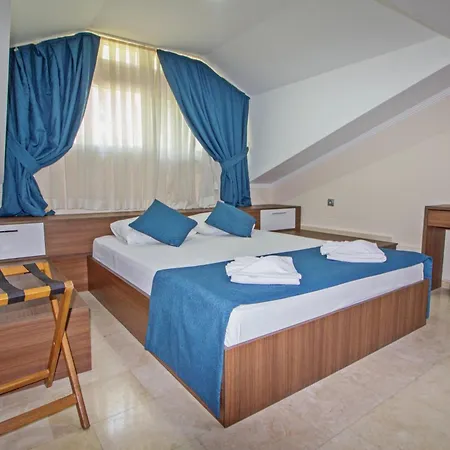 Zehra מלון אולודניץ