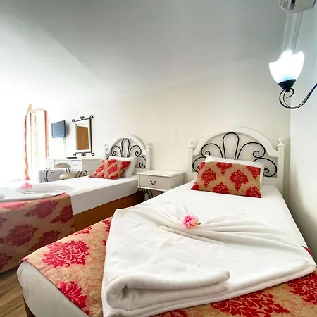 Zehra Hotel 2*