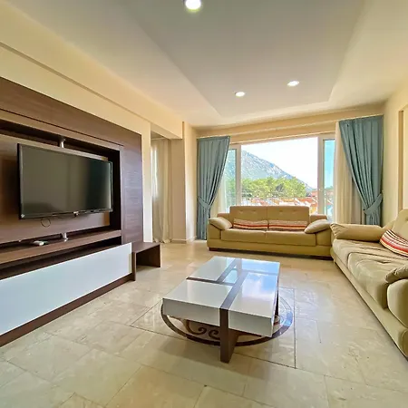 Hotell Zehra 2*