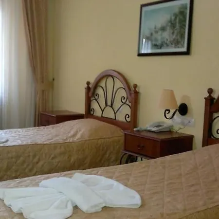 Zehra Hotell Öludeniz